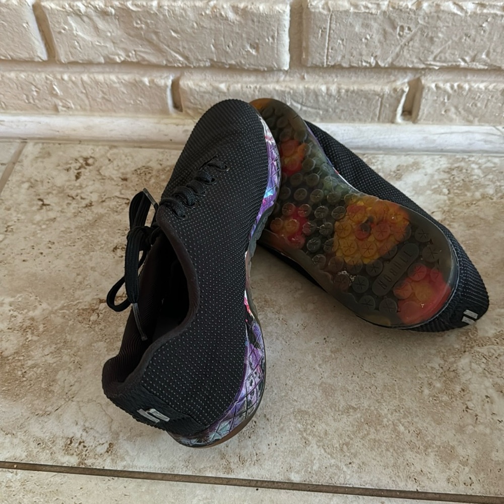 Used size 9 NOBULL women’s shoes